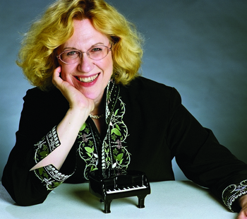 Sara Davis Buechner